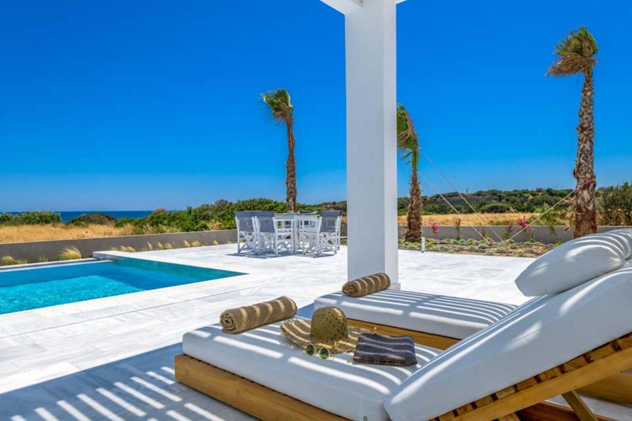 Seashore Beachfront Villa Лахания Екстериор снимка