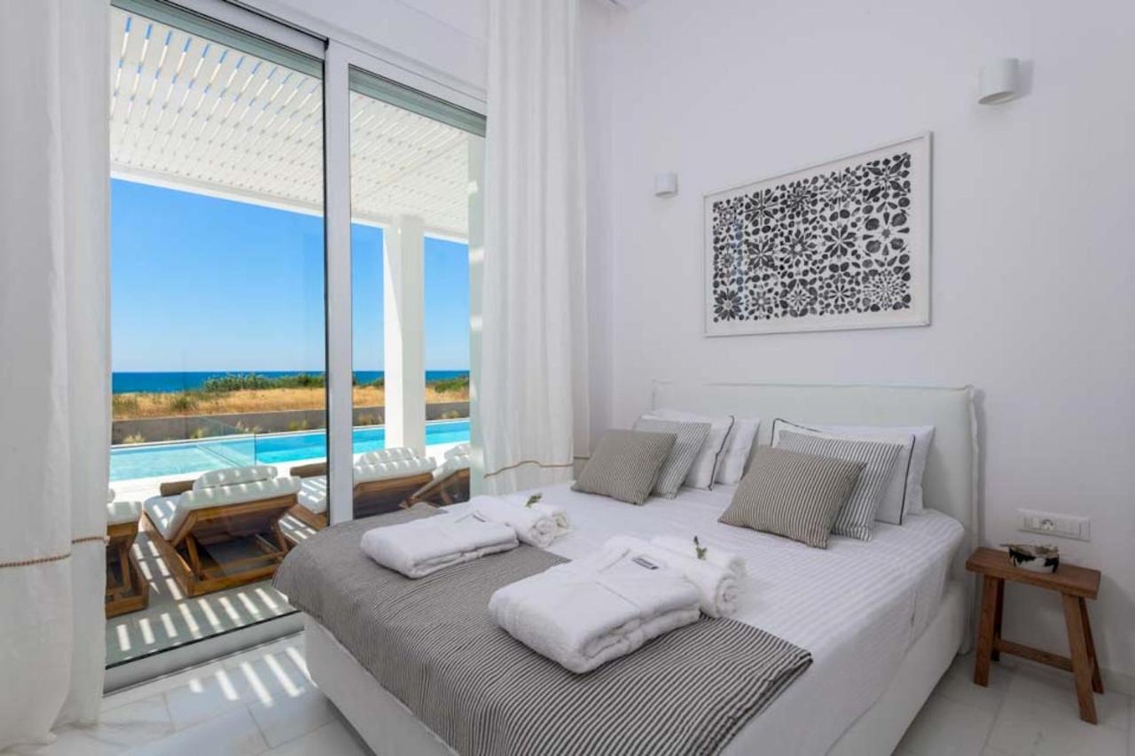Seashore Beachfront Villa Лахания Екстериор снимка