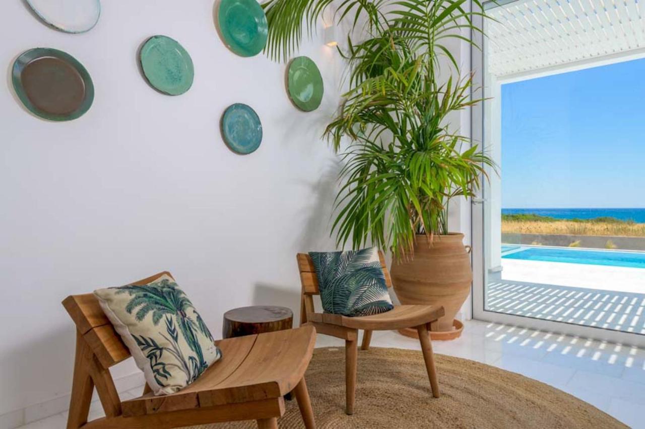 Seashore Beachfront Villa Лахания Екстериор снимка