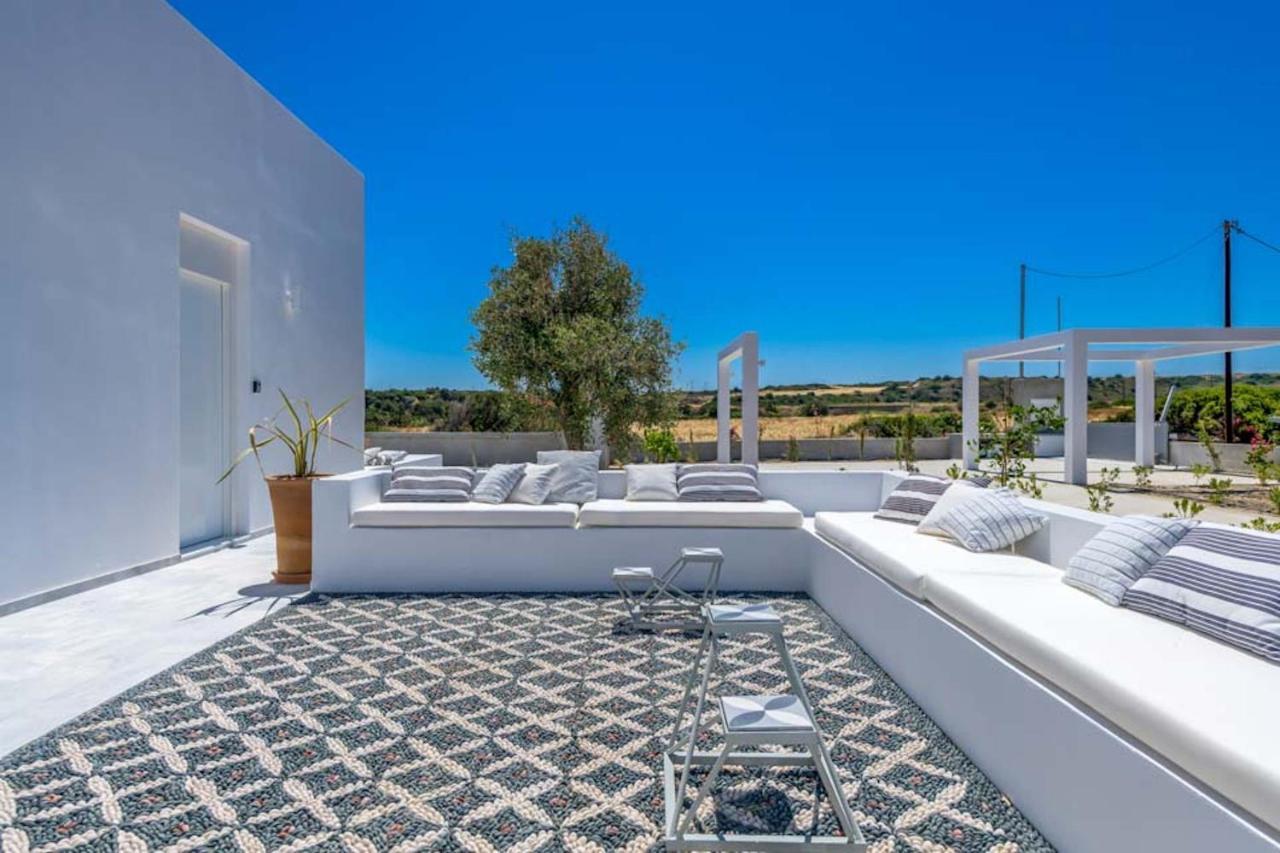 Seashore Beachfront Villa Лахания Екстериор снимка