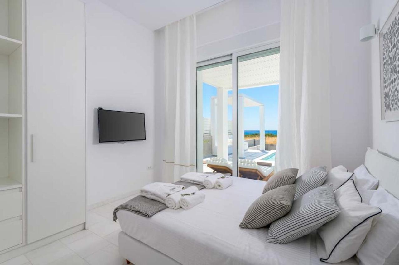 Seashore Beachfront Villa Лахания Екстериор снимка